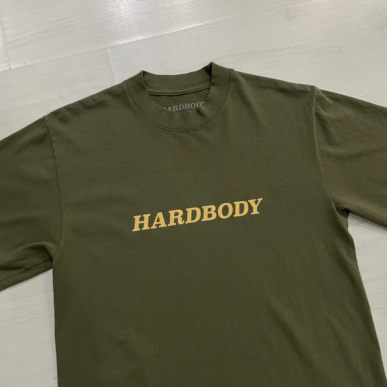Camiseta Hardbody - Logo Tee (Green)